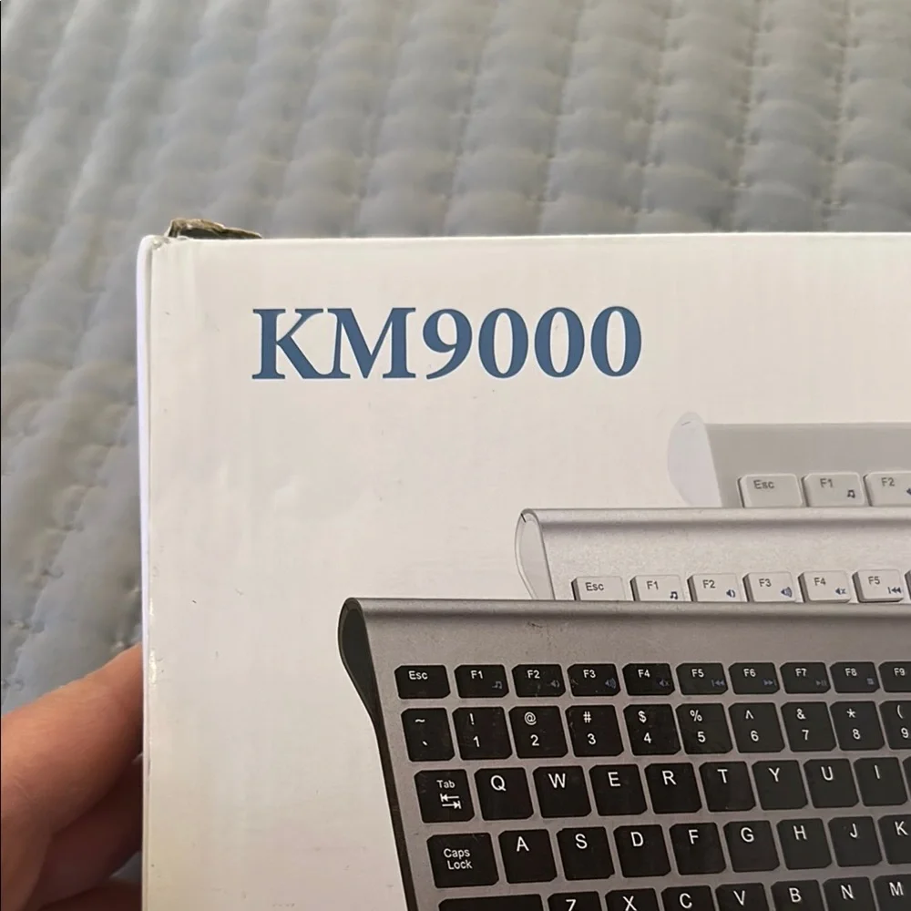 Silver Full-Size Keyboard with Low-Profile Keys